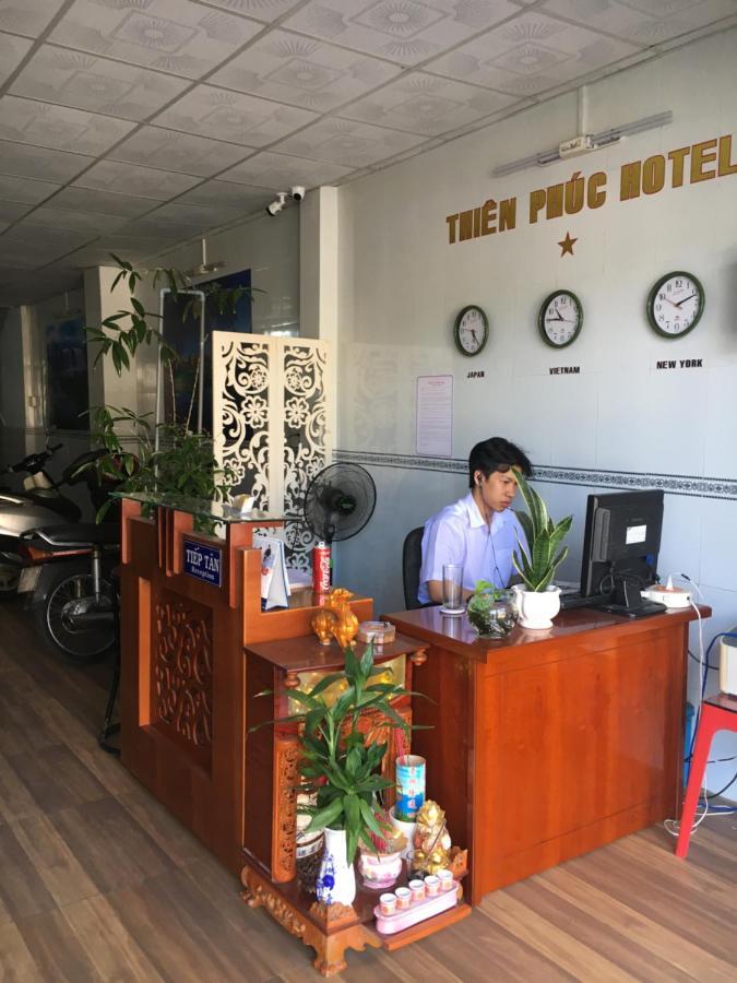 Khach San Thien Phuc 호텔 Cà Mau 외부 사진